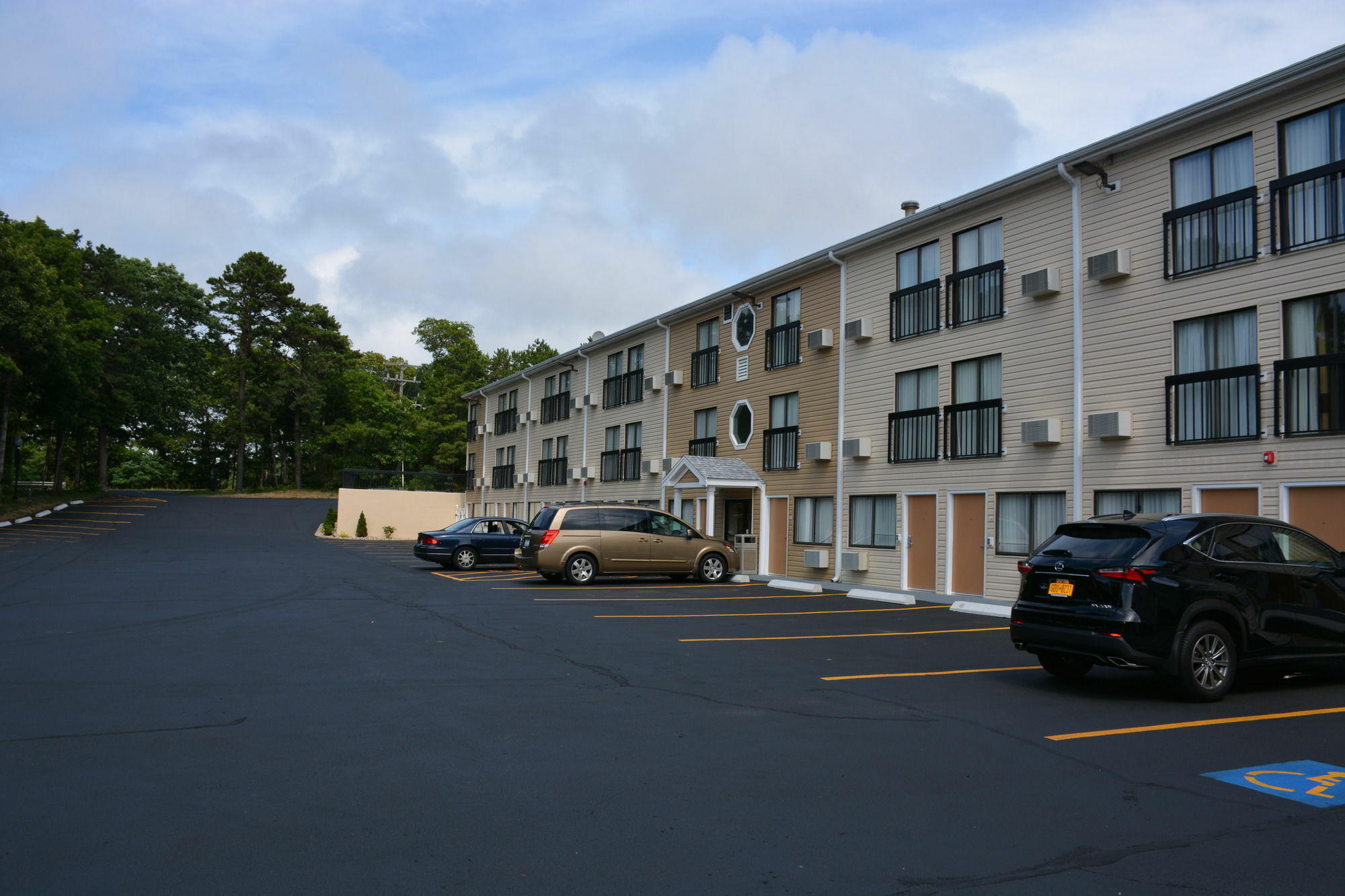 Best Western Cape Cod Hotel Hyannis Exterior photo